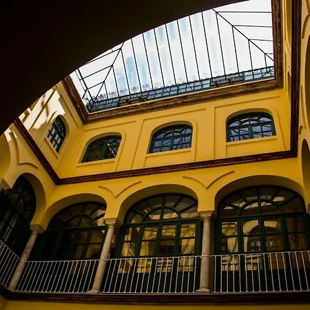 Apartment En Casa Palacio Catedral